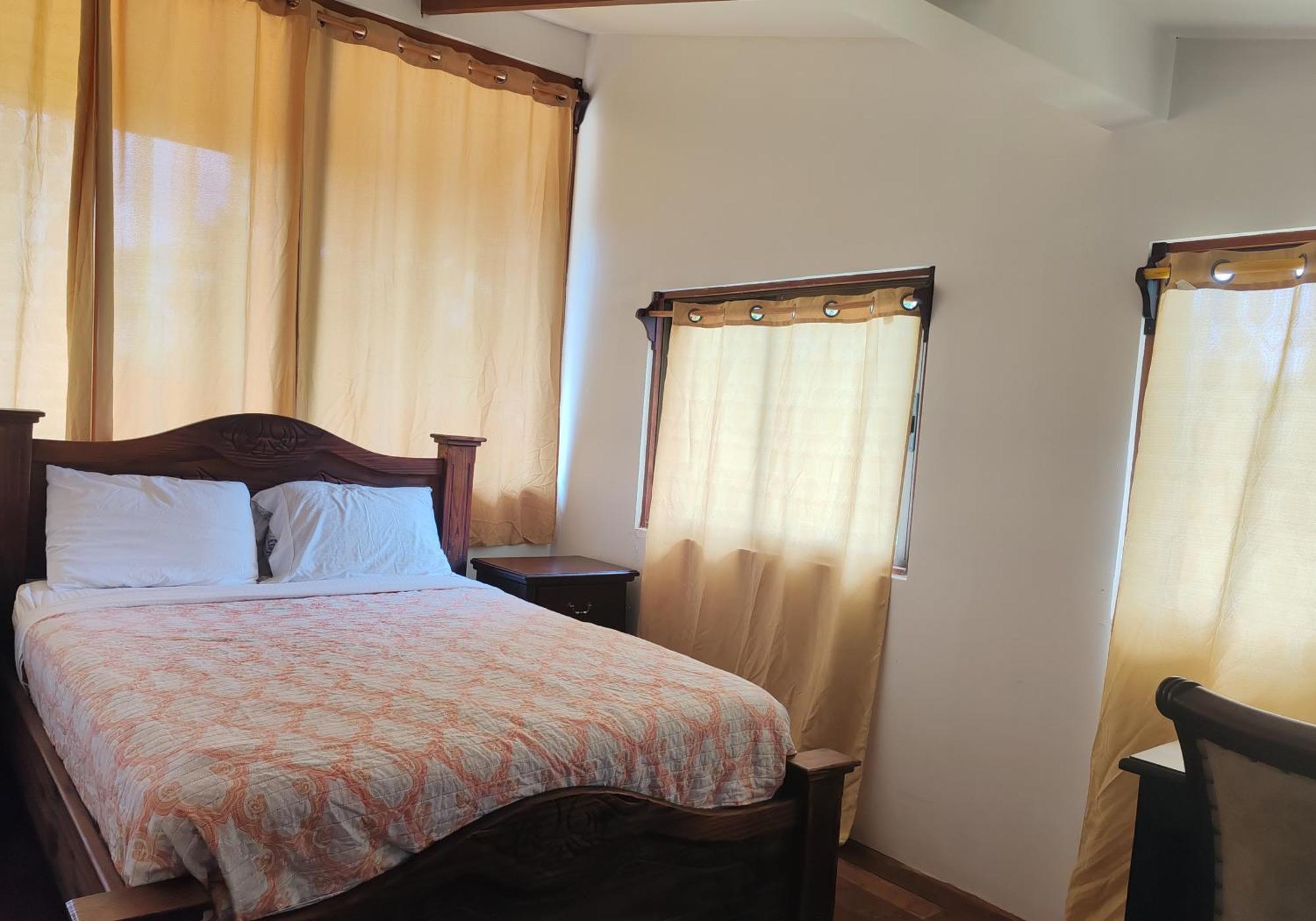 Marenaz Oceanfront Resort エステリリョス・エステ エクステリア 写真